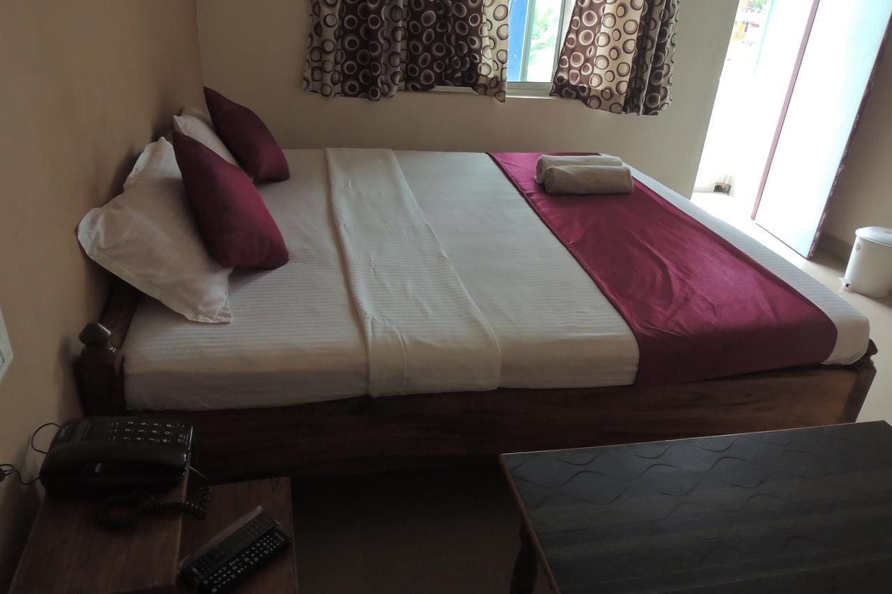 Surya Inn Konarka Buitenkant foto