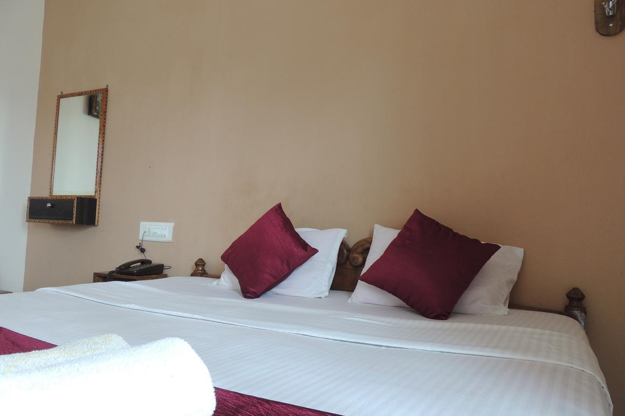 Surya Inn Konarka Buitenkant foto