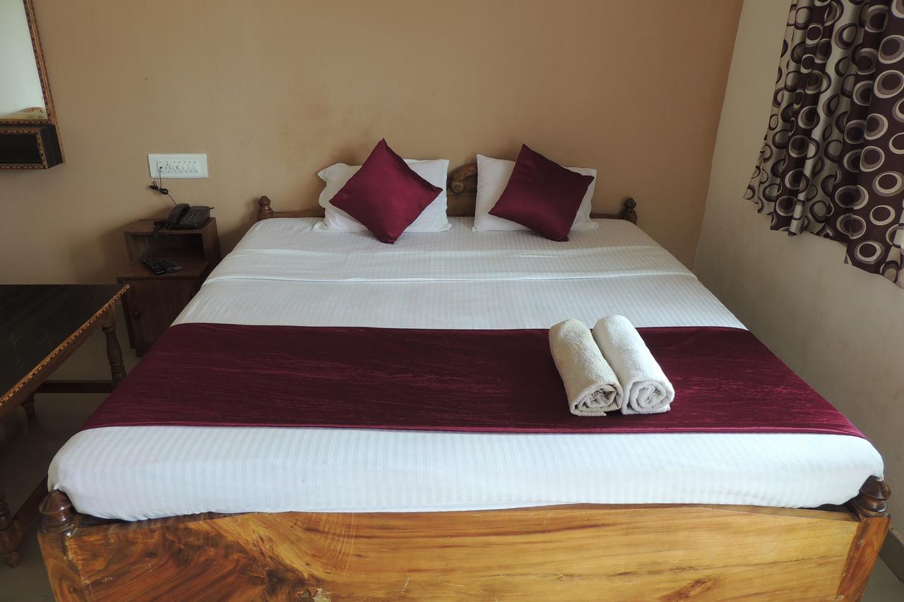 Surya Inn Konarka Buitenkant foto