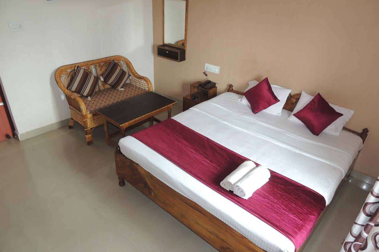 Surya Inn Konarka Buitenkant foto