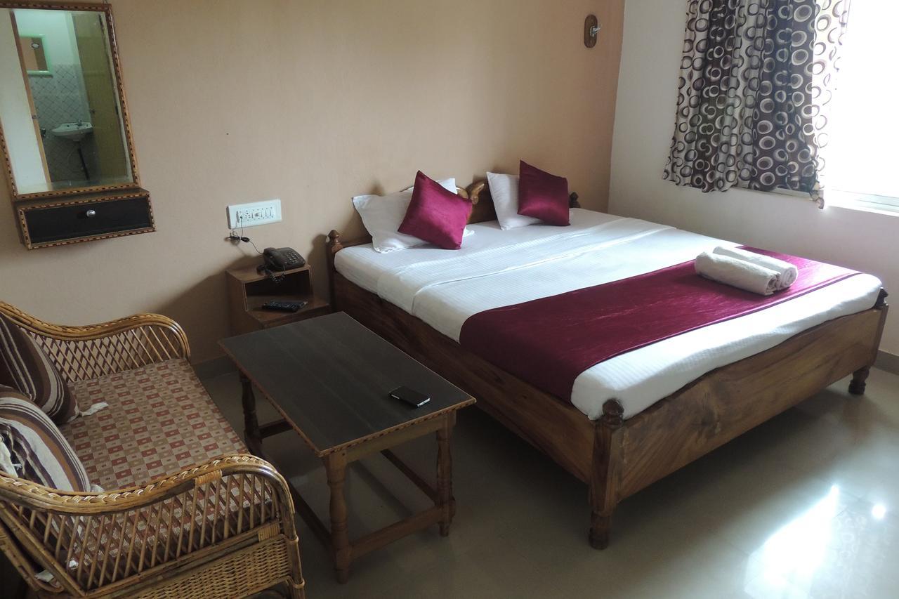 Surya Inn Konarka Buitenkant foto
