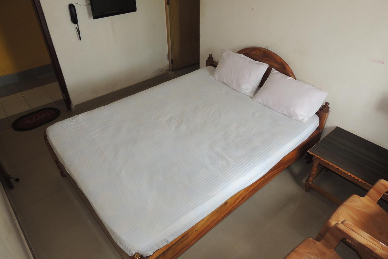 Surya Inn Konarka Buitenkant foto
